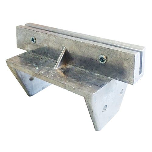 827F X wooden post sign bracket